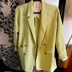 Aritzia oversize blazer light green size S
